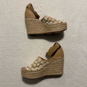 Marc Fisher Women’s Raffia Adalyn Boho Wedge Sandals Size 10